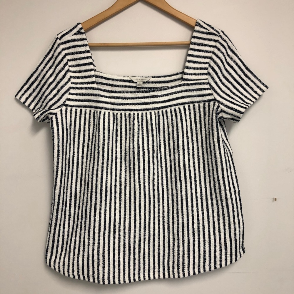 Lucky Brand Top - Picture 4 of 4